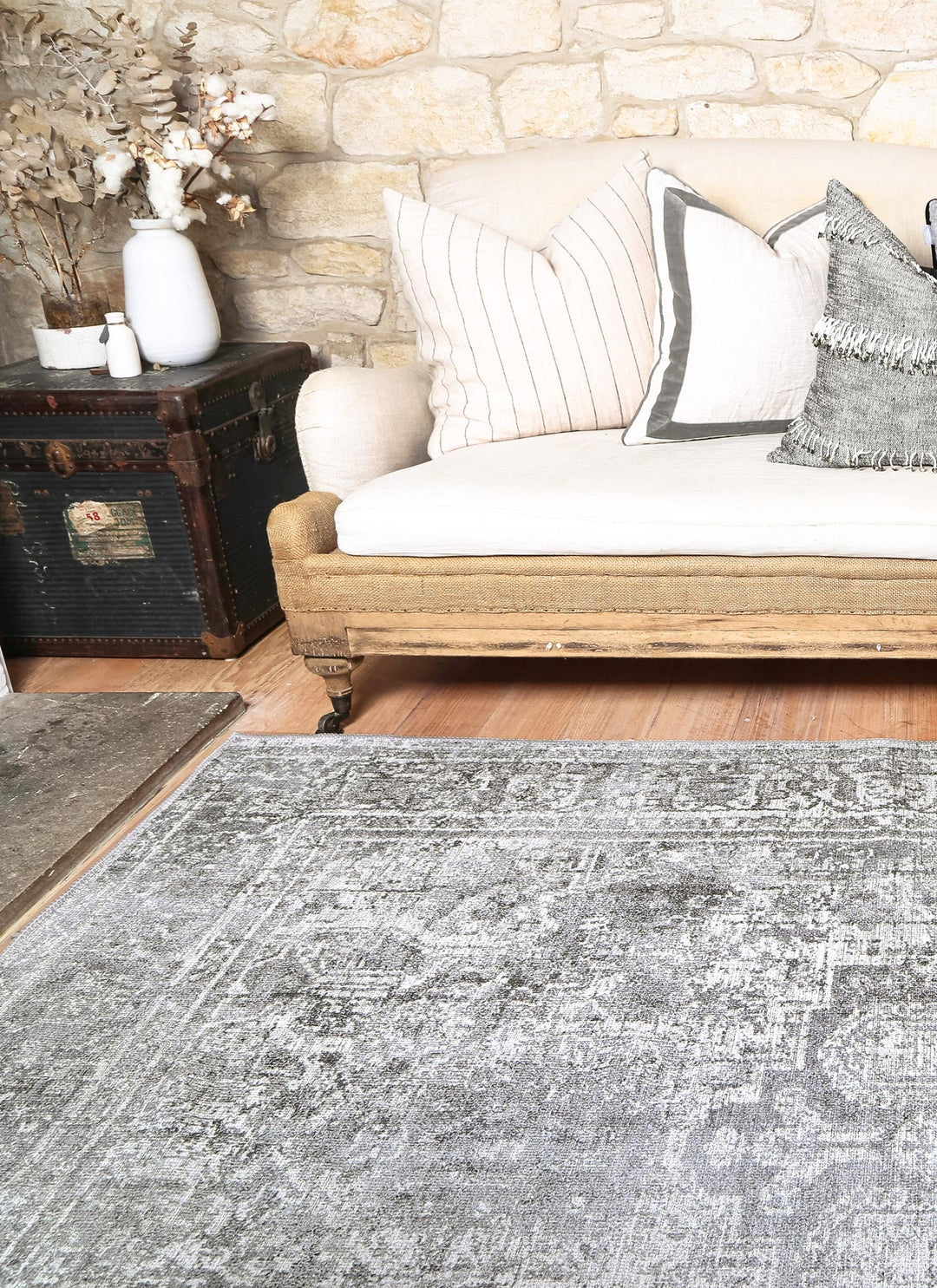 Distressed Vintage Chilaz Grey Rug - VITAL 2085-04