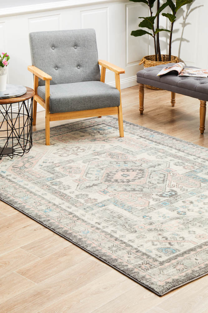 Leoforos 704 Silver Rug