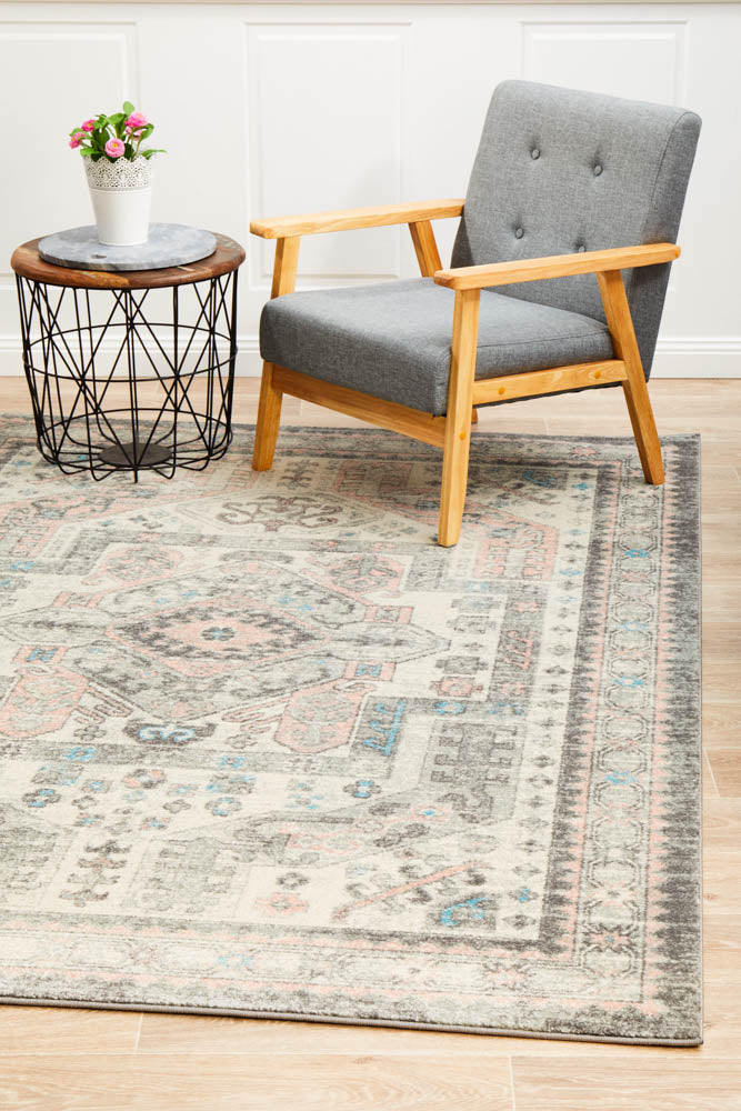 Leoforos 704 Silver Rug