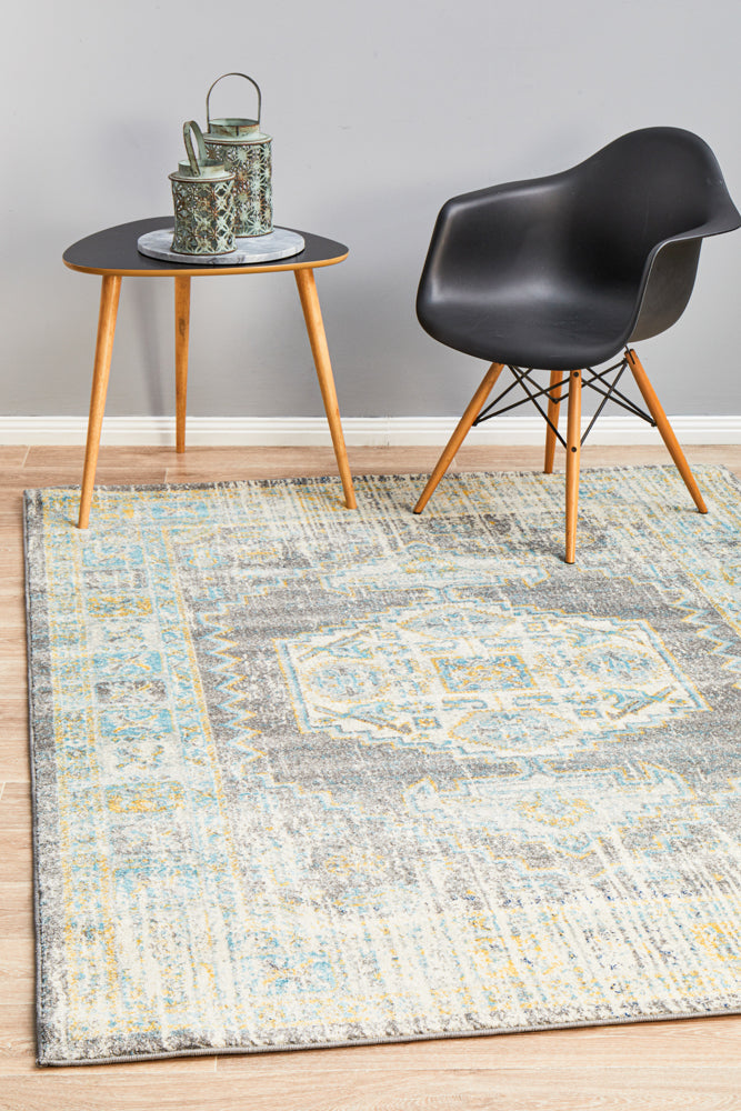 Epoch 944 Grey Rug