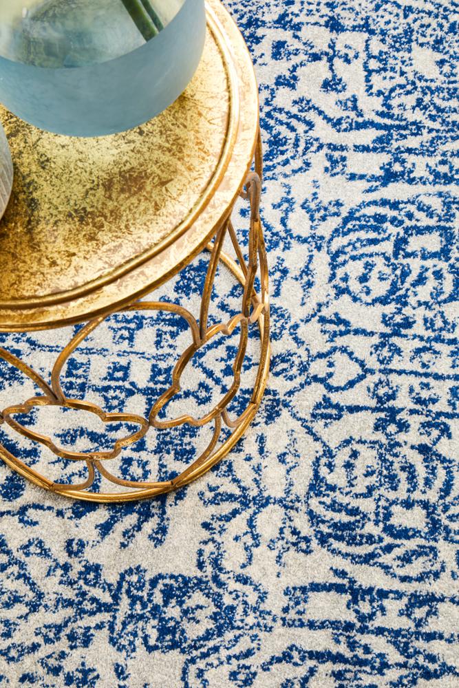 Evoke Frost Blue Transitional Round Rug