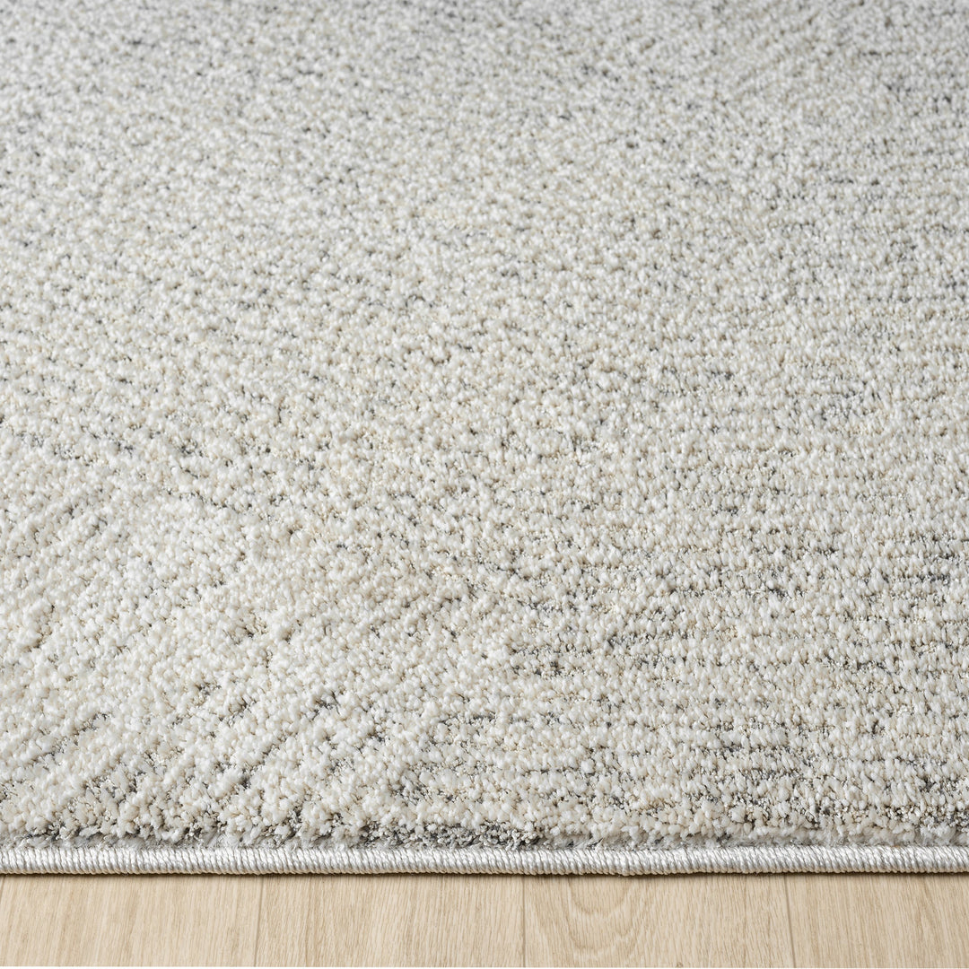 Essence 499 Pebble Runner