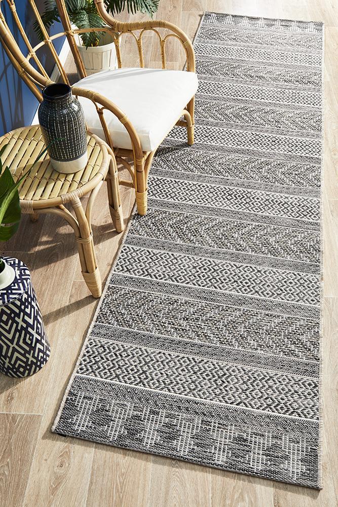 Alfresco Deck 5505 Grey Runner Rug