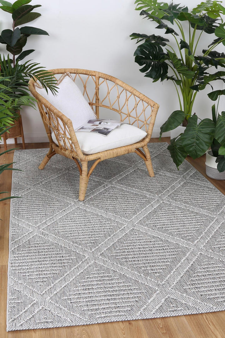 Villa Vouza Grey Geometric Flatweave Rug