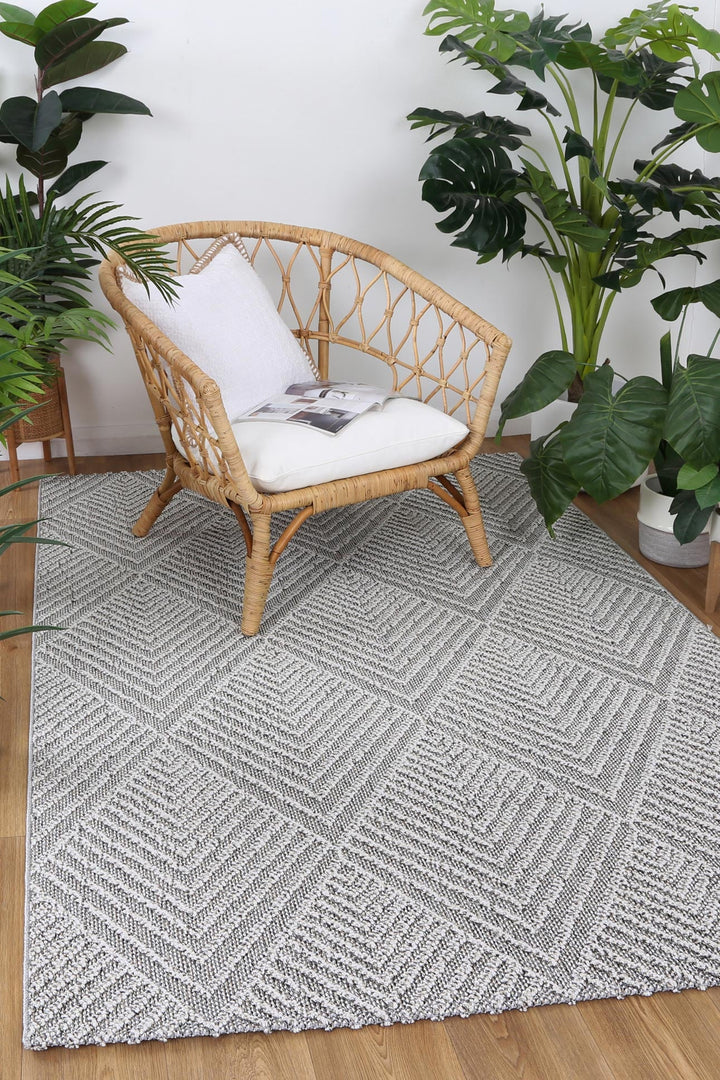 Villa Kini Grey Geometric Flatweave Rug