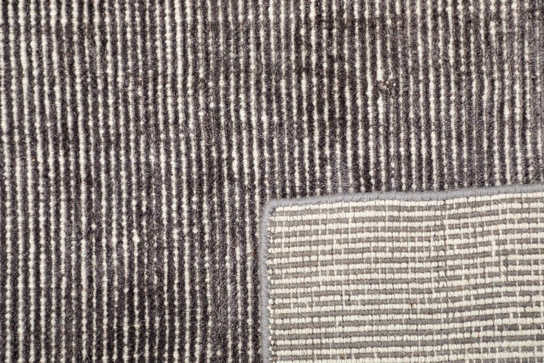 Hampton Grey White Wool Viscose Rug