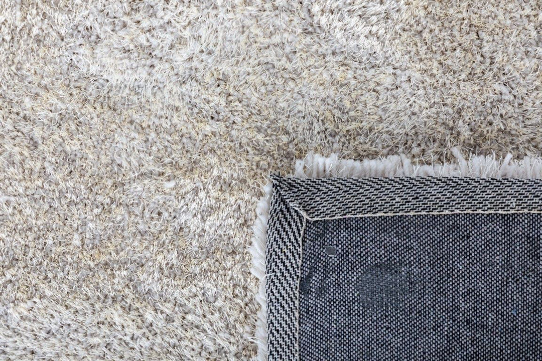 Lucas Latte Shaggy Rug