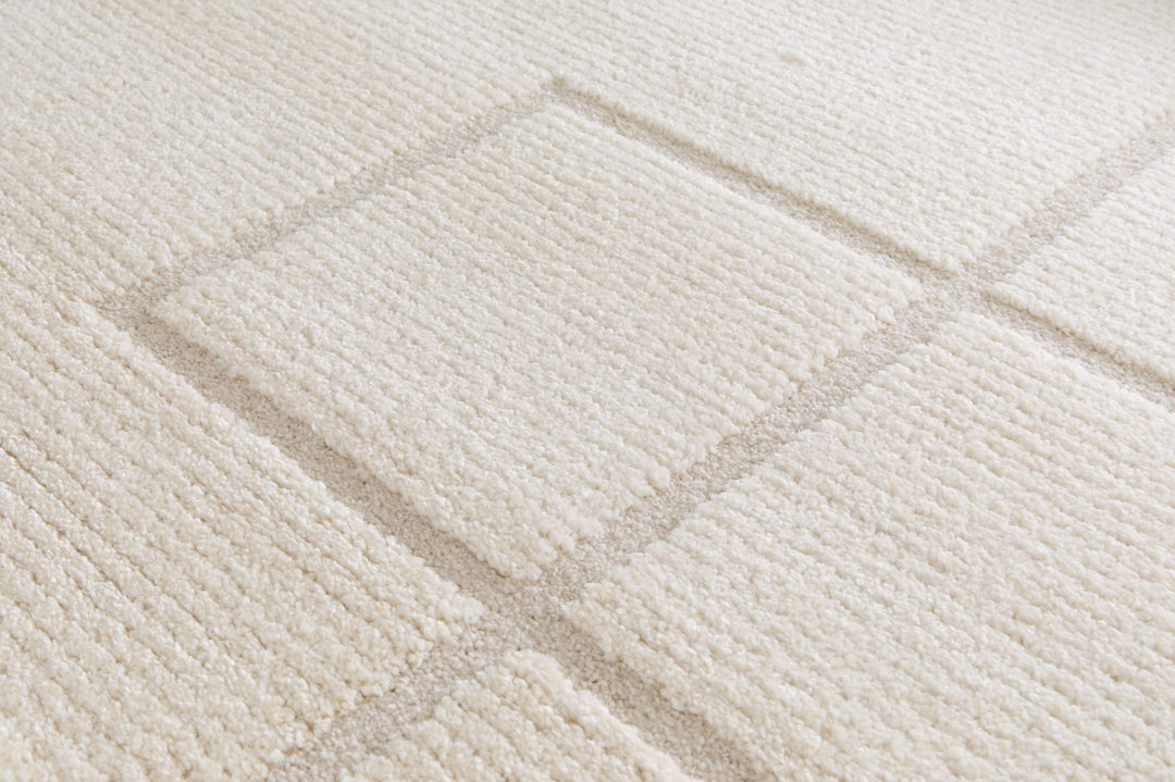 Cocoon 664 66 White Rug