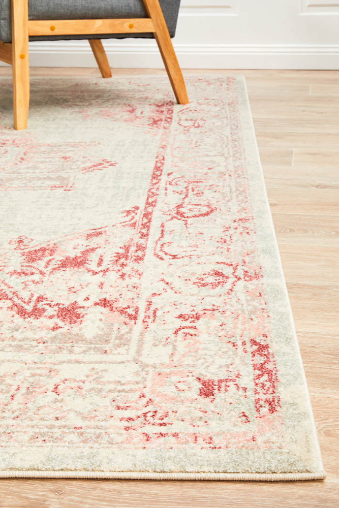 Leoforos 702 Rose Rug