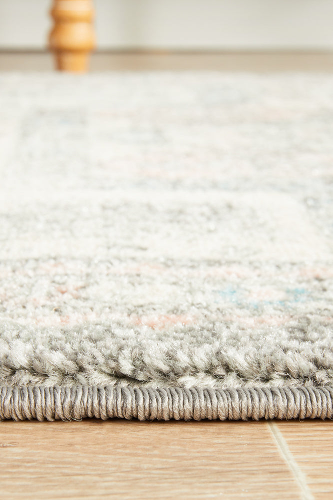 Leoforos 704 Silver Runner Rug