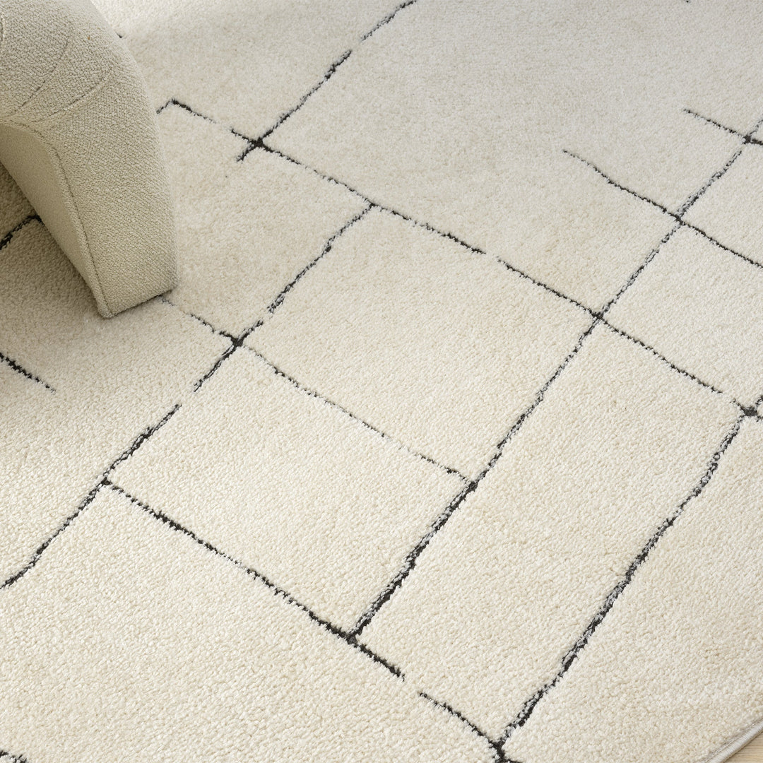 Admire 670 Vanilla Round Rug