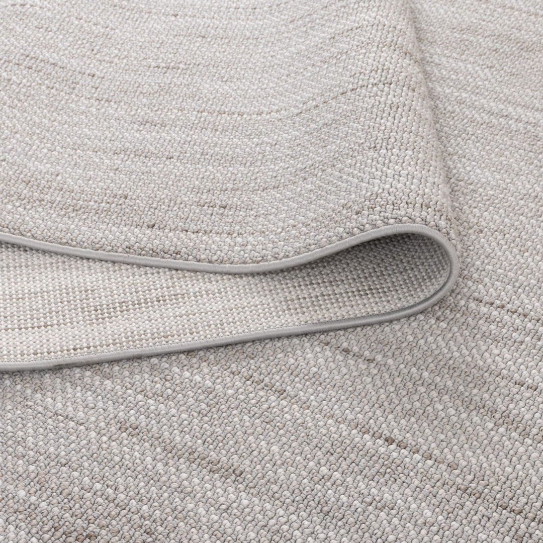 Berno Silver Loop Rug - B004