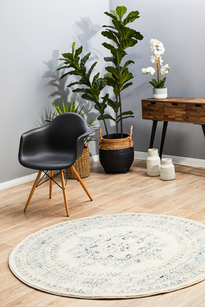 Epoch 922 White Round Rug
