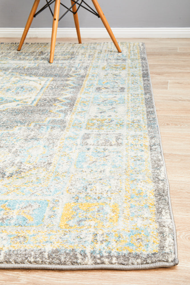 Epoch 944 Grey Rug