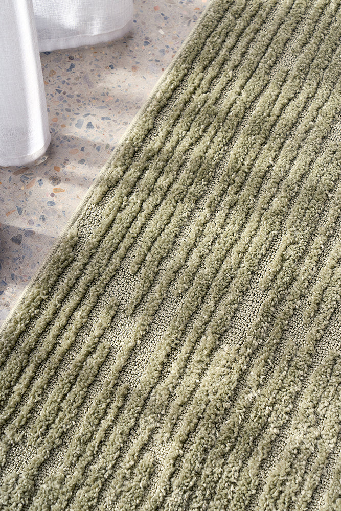Desire Suri Green Runner Rug