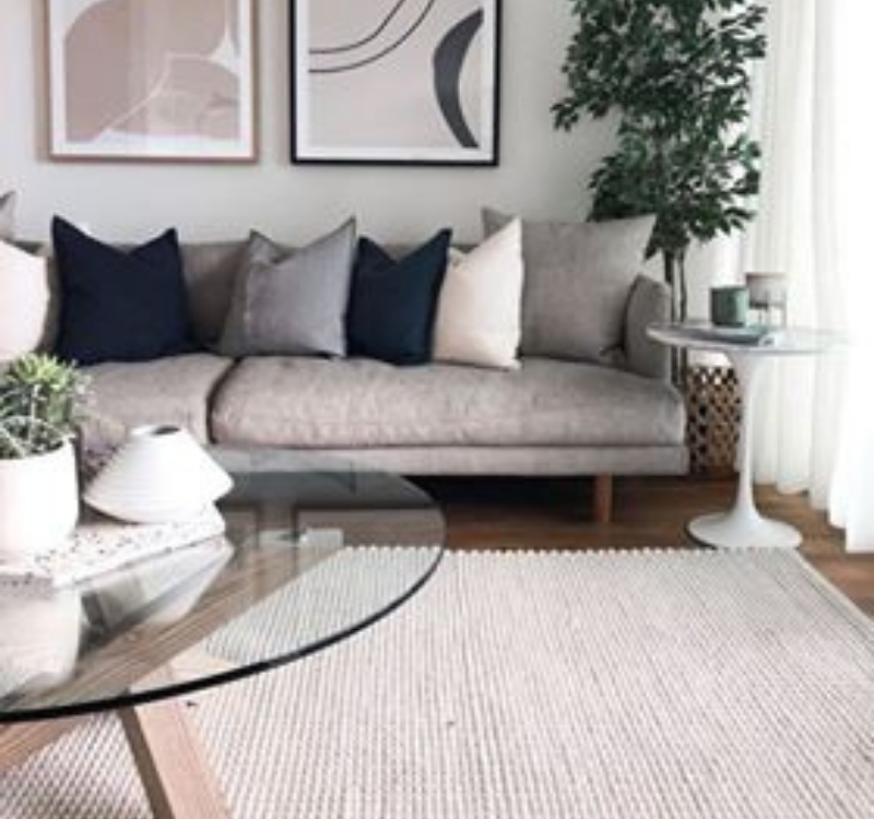 Clearance sale: discounted quality rugs at Trends Rugs.