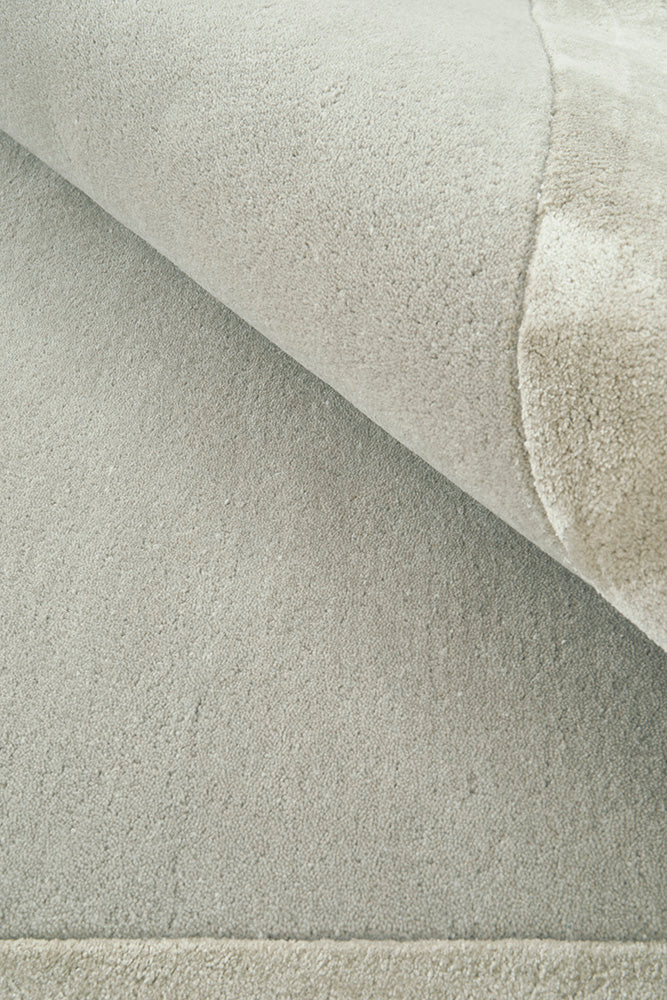 Hugo Silver Runner Rug