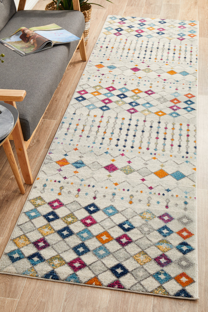 Mirage Peggy Tribal Runner