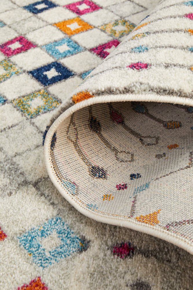 Mirage Peggy Tribal Runner