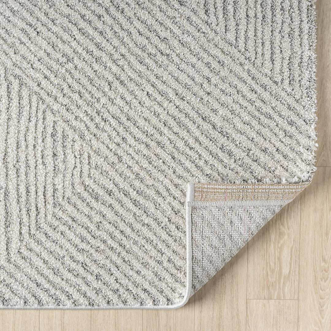 Essence 495 Sand Runner