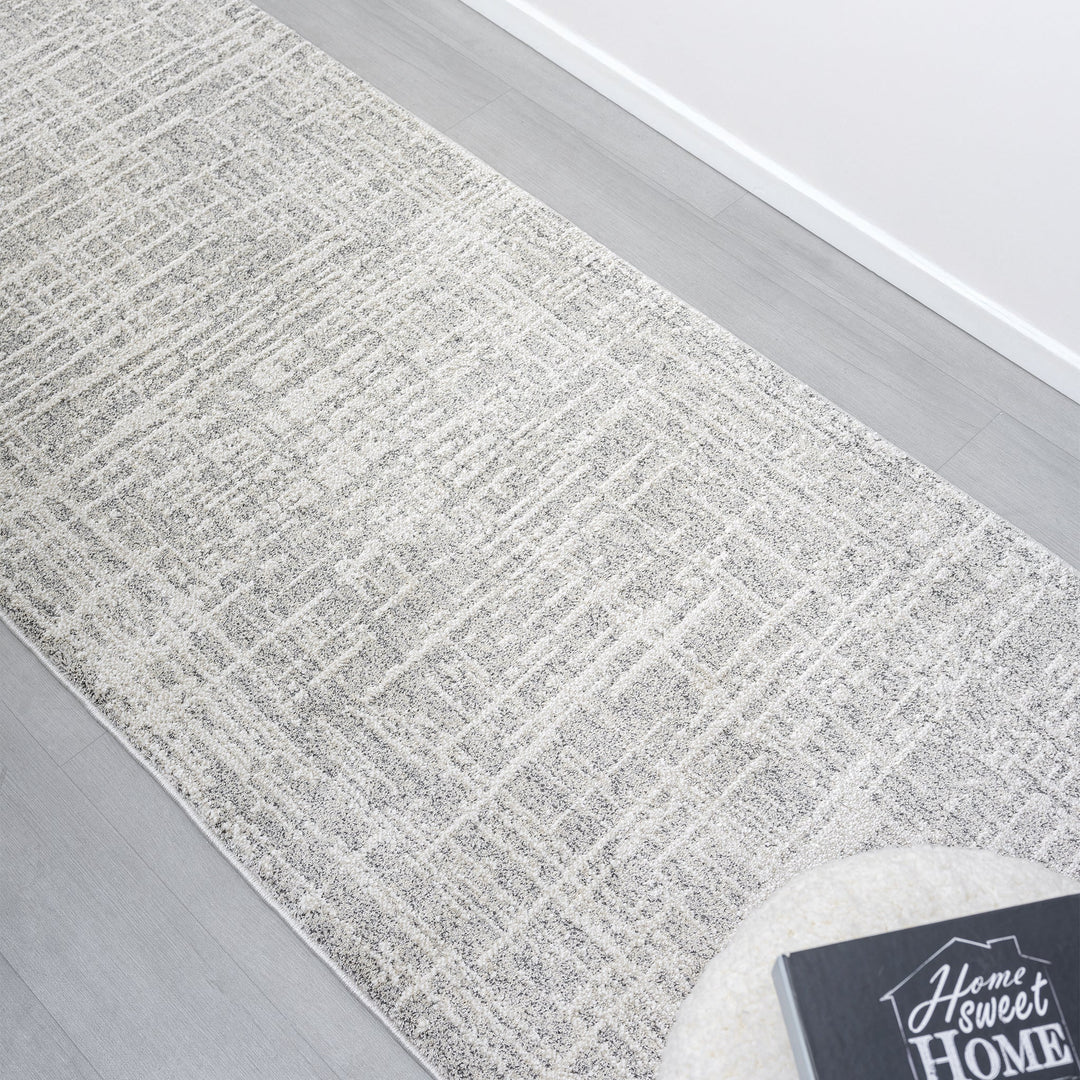Essence 497 Linen Runner