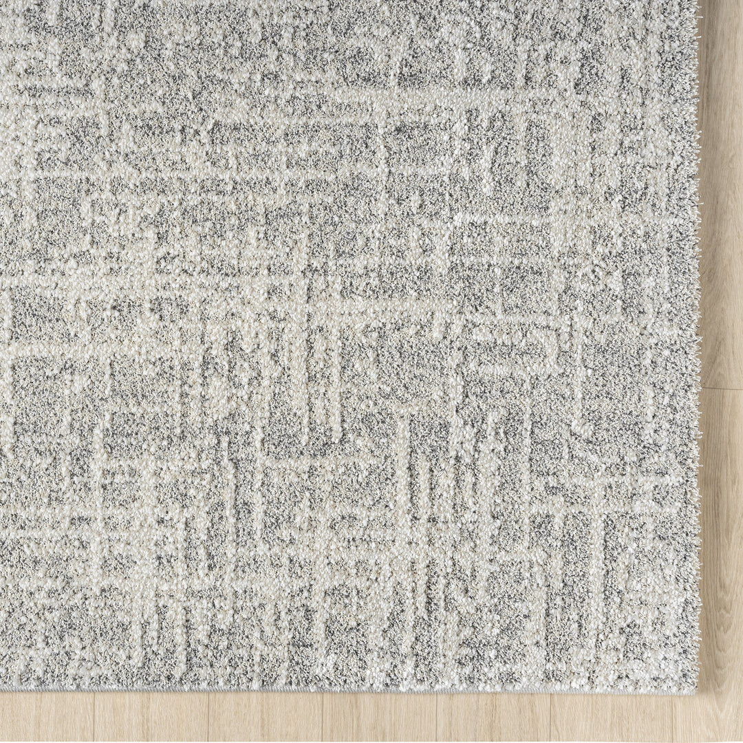 Essence 497 Linen Runner