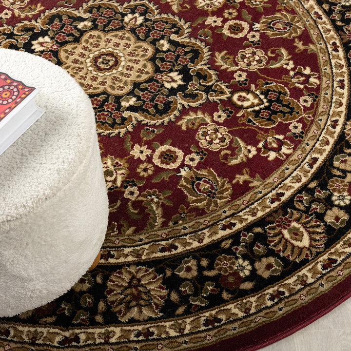 Royal 524 Red Round Rug