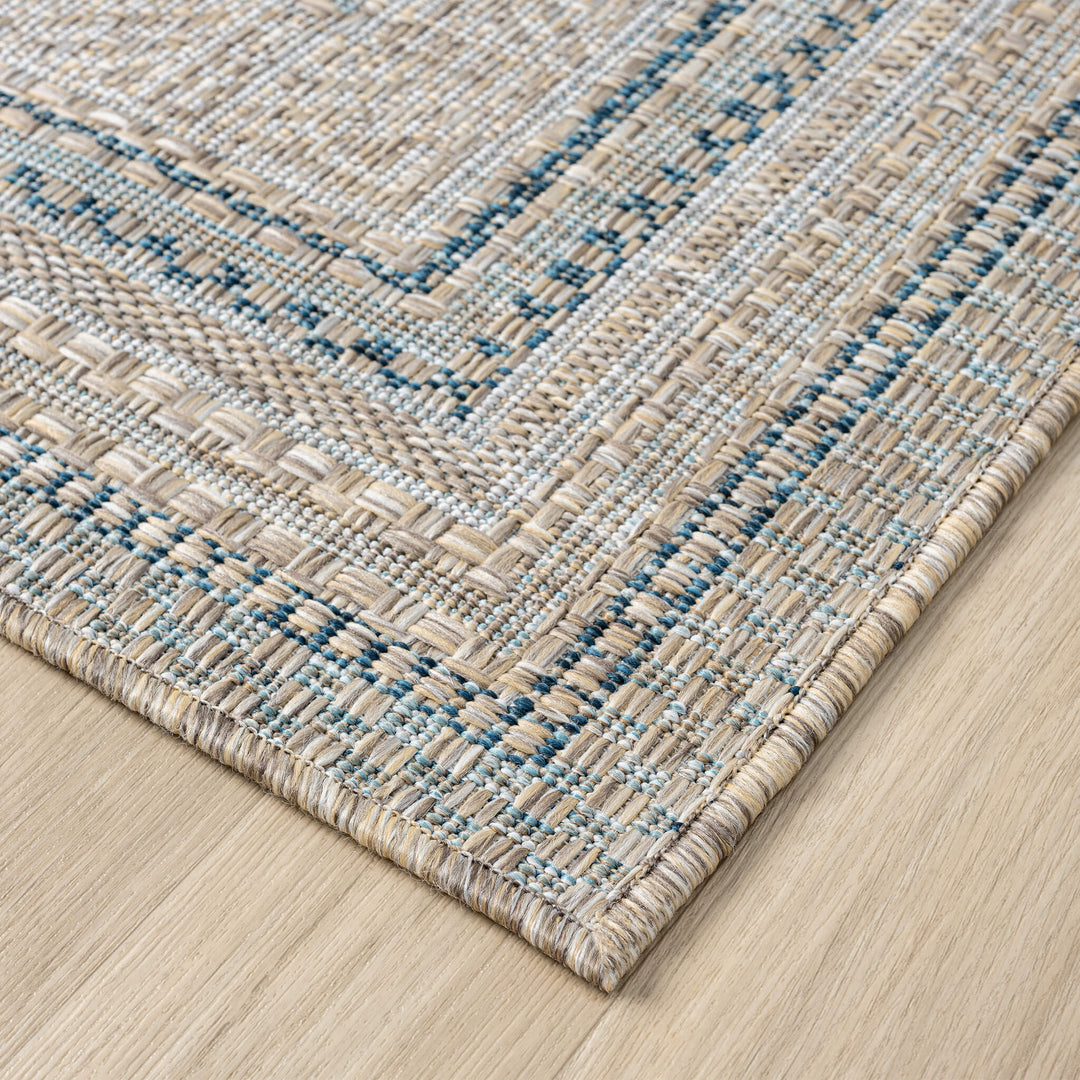Terrace 553 Olive Runner