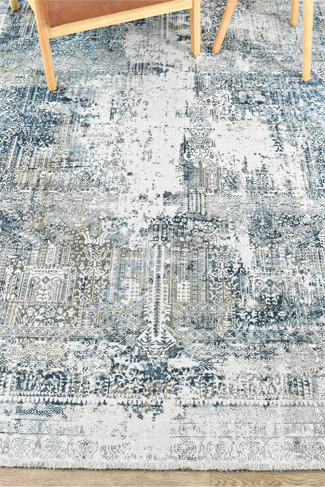 Shiraz P1037 Blue Sodalite