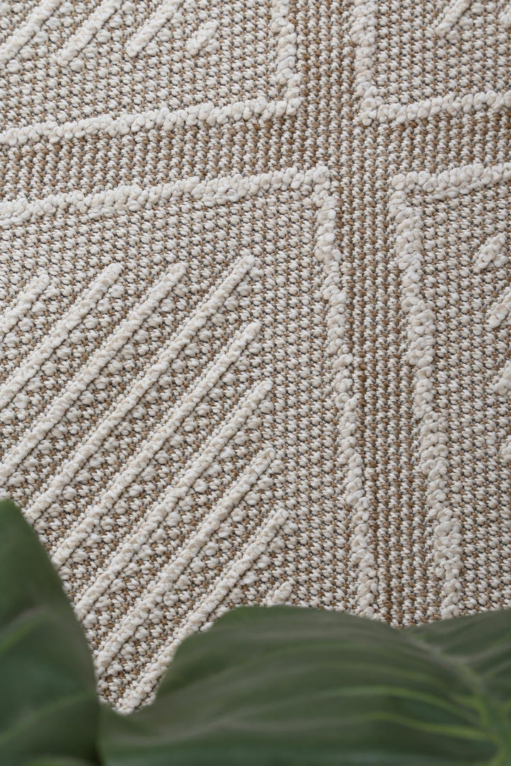 Villa Kenilorea Beige Geometric Flatweave Rug