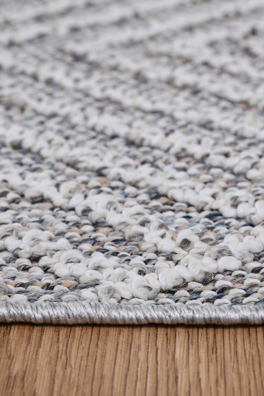 Villa Menapi Ash Geometric Flatweave Rug
