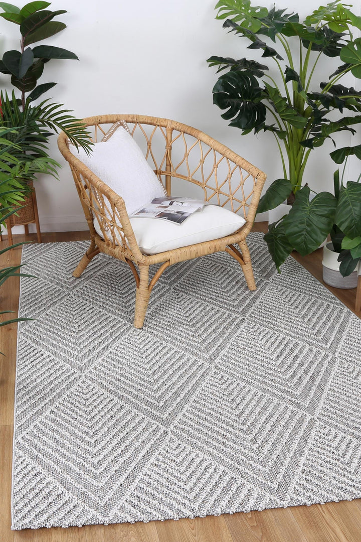 Villa Menapi Ash Geometric Flatweave Rug