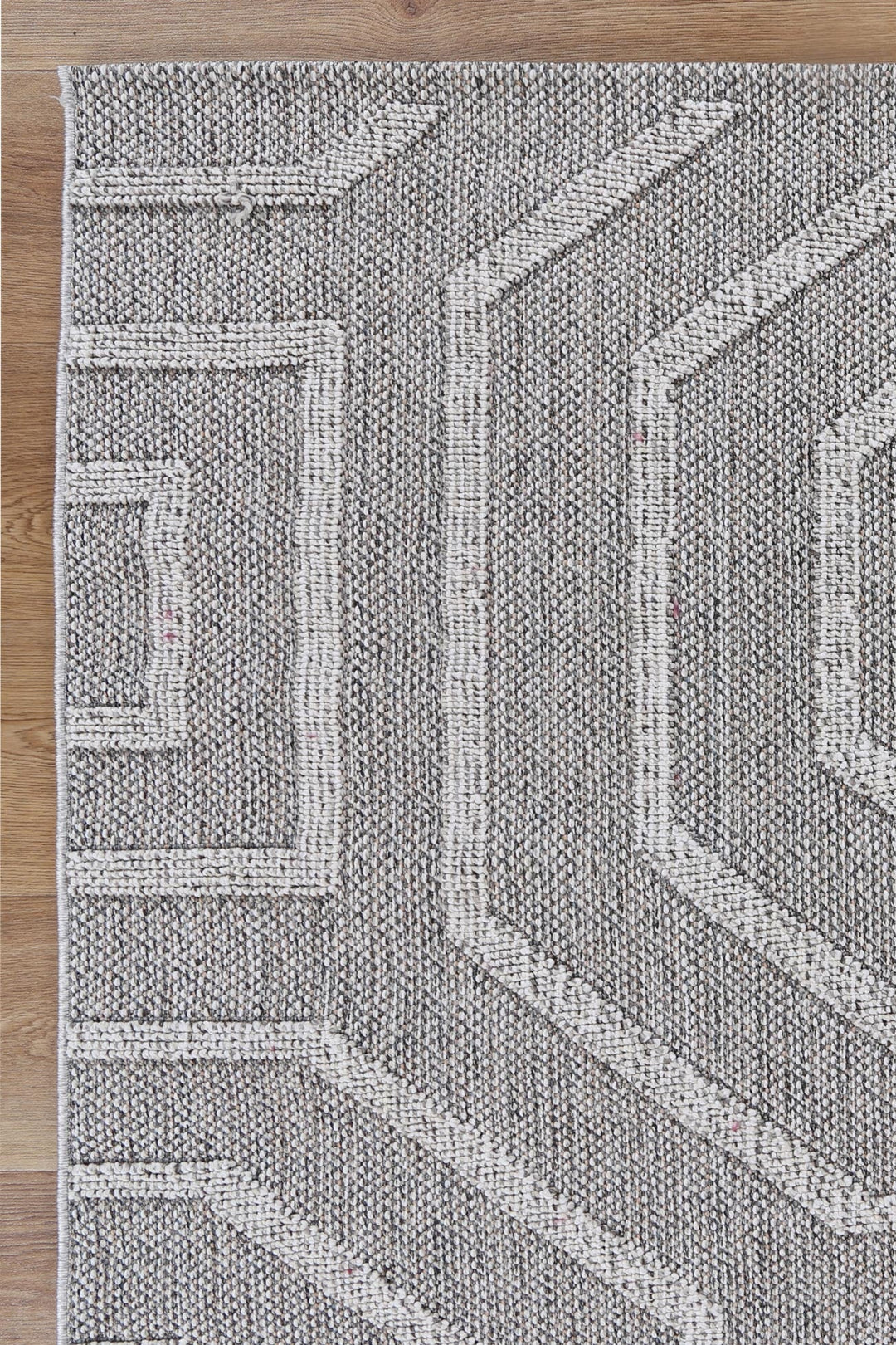 Villa Suri Ash Geometric Flatweave Rug