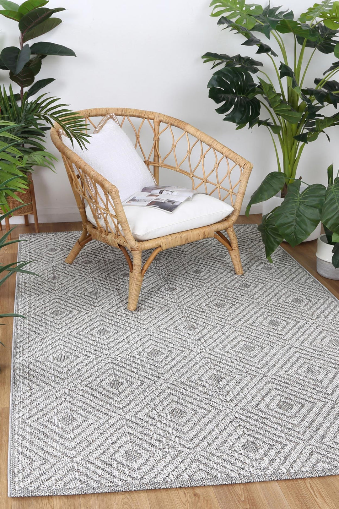 Villa Fugui Grey Geometric Flatweave Rug
