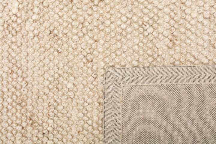 AVENUE CREAM RUGS