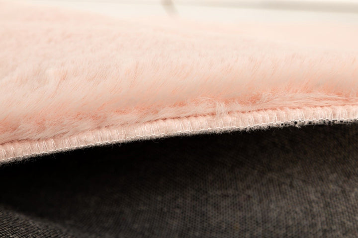 Splender Bunny Soft Shaggy Rug